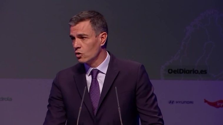 Sánchez advierte de que derogar sus reformas frenará el crecimiento de la economía
