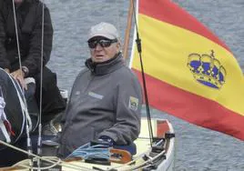 El ciclón 'Óscar' obliga a suspender la regata en Sangenjo en la que Don Juan Carlos estaba inscrito como patrón