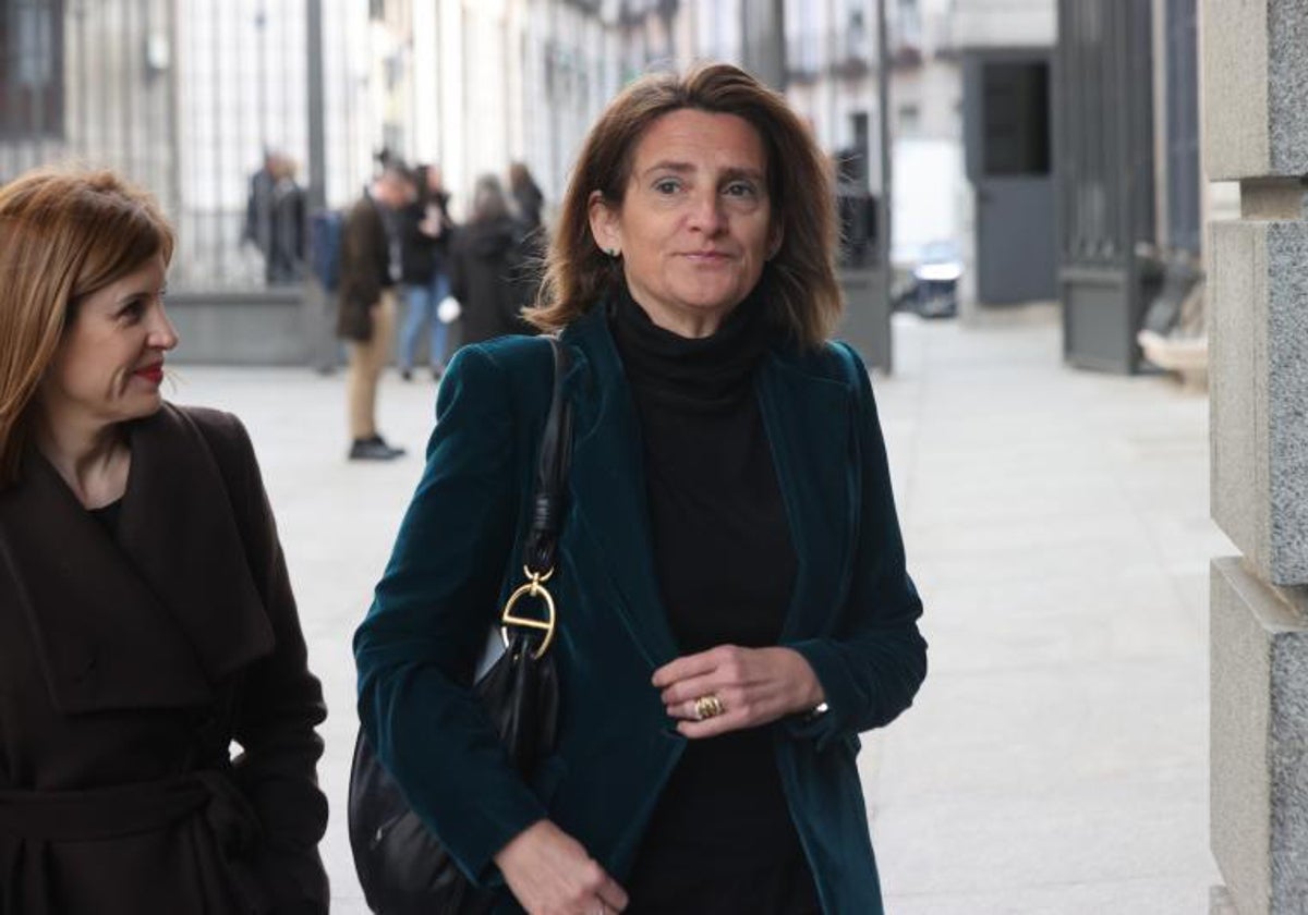 La vicepresidenta tercera del Gobierno, Teresa Ribera, en el Congreso de los Diputados