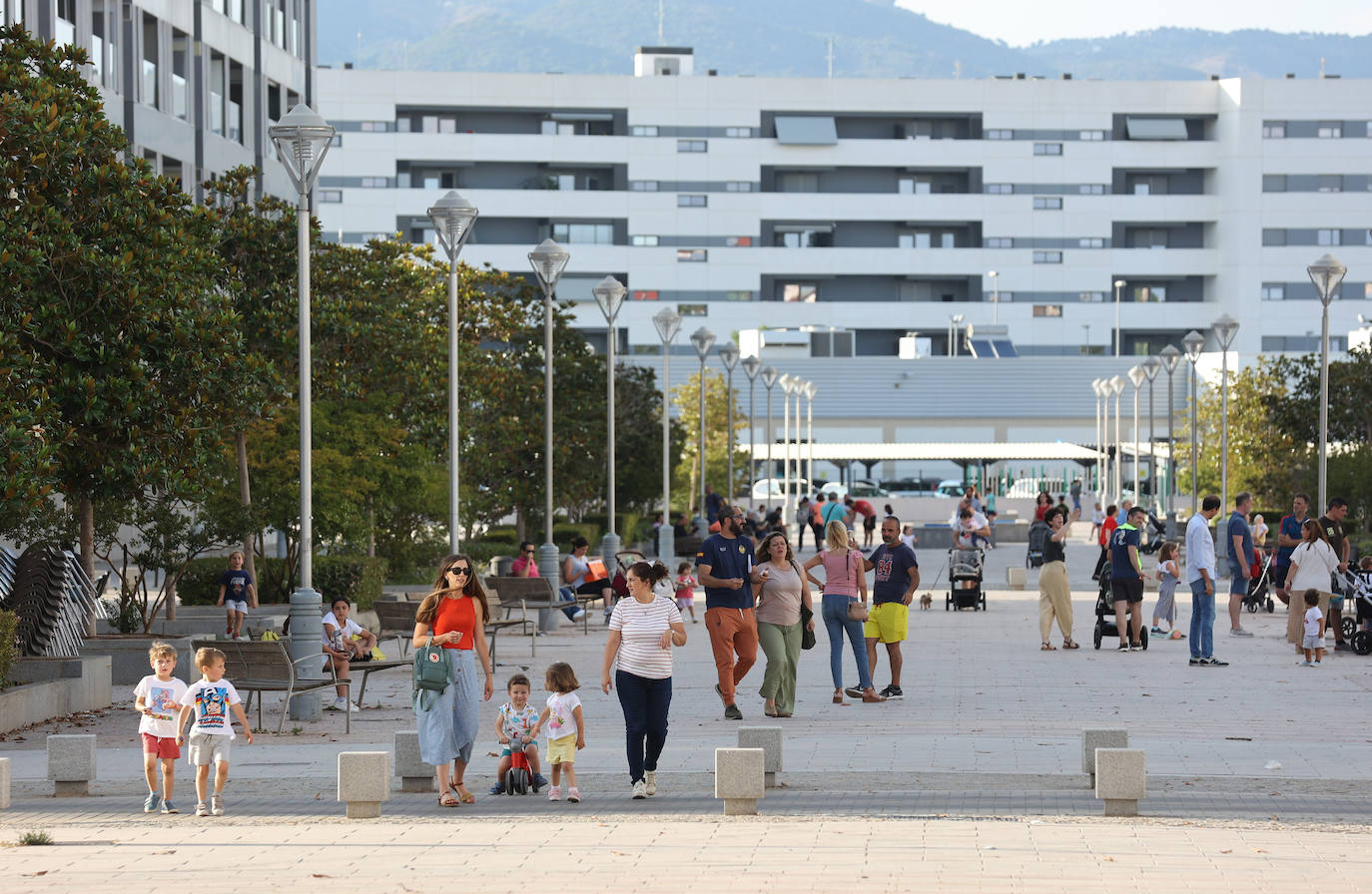 El barrio de Nuevo Poniente en Córdoba, en imágenes
