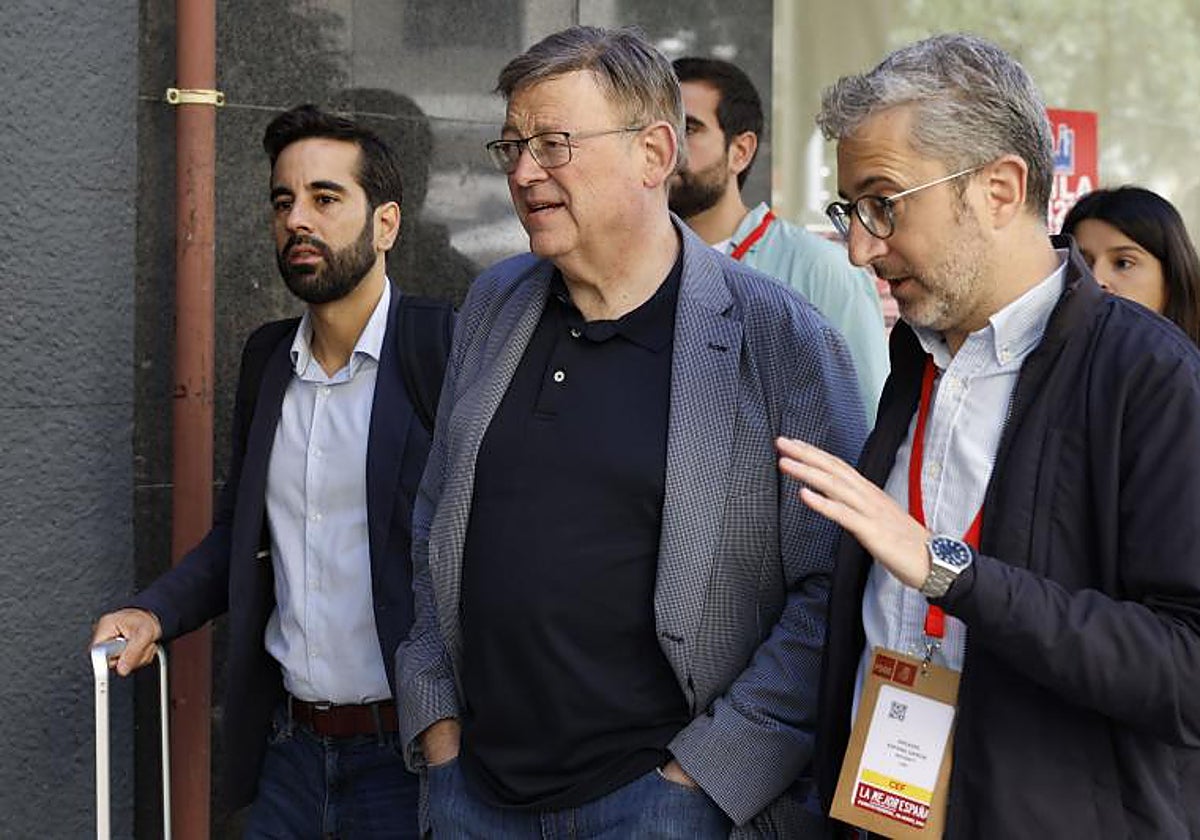 Ximo Puig a su llegada al Comité Federal del PSOE celebrado en Madrid este sábado