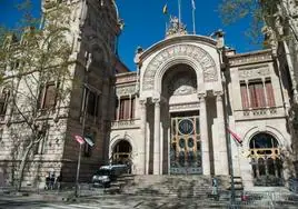 Orden de alejamiento para el profesor de La Seu d'Urgell denunciado por tocamientos
