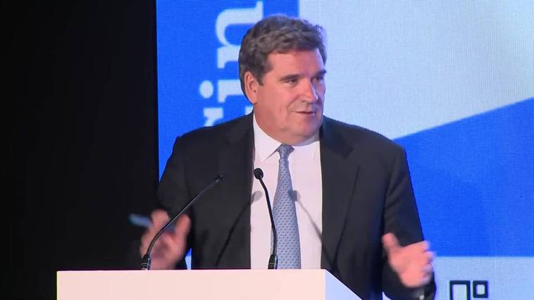 Escrivá dice que organismos que hacen previsiones económicas tienen "un cierto sesgo"
