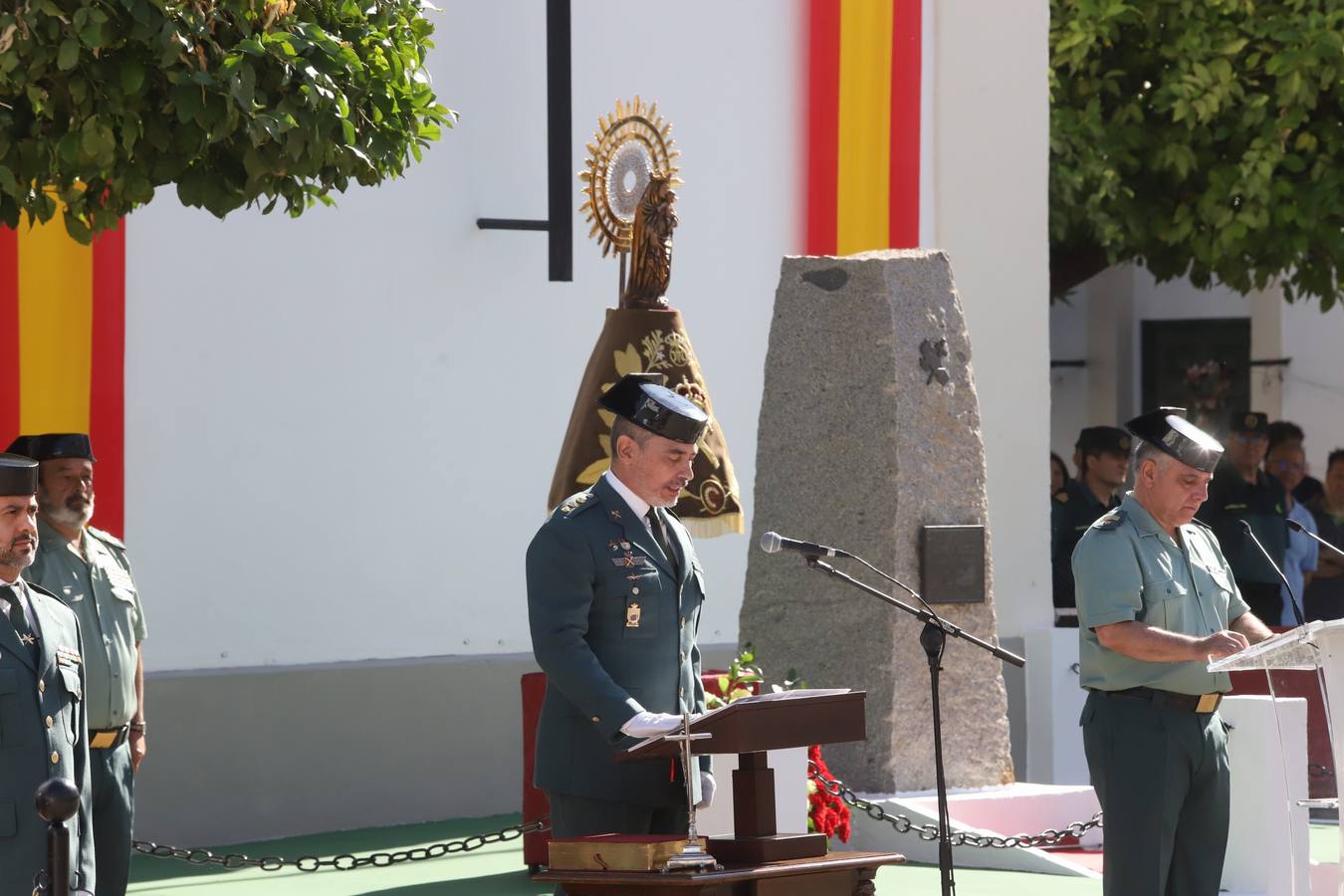 Fotos: Toma de posesión del coronel Ramón Clemente como jefe de la Guardia Civil en Córdoba