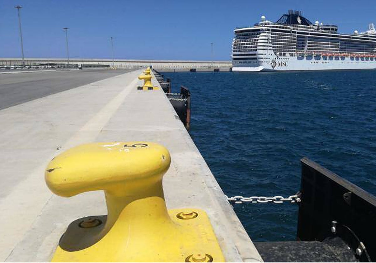 Imagen de archivo de la zona del muelle de cruceros del puerto de Valencia