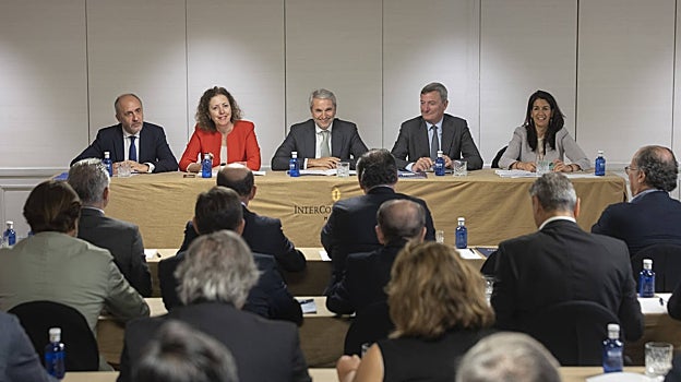 Imagen de la junta directiva de la Fundación Conexus