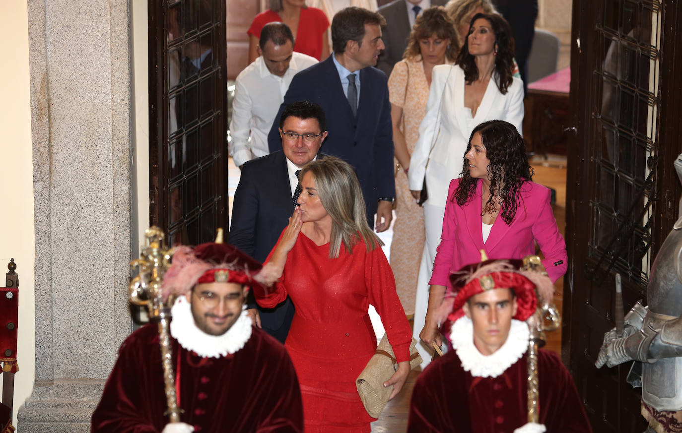La toma de posesión de Carlos Velázquez como alcalde de Toledo, en imágenes