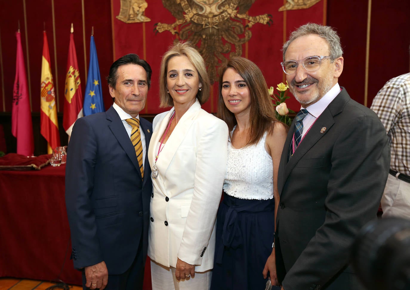 La toma de posesión de Carlos Velázquez como alcalde de Toledo, en imágenes