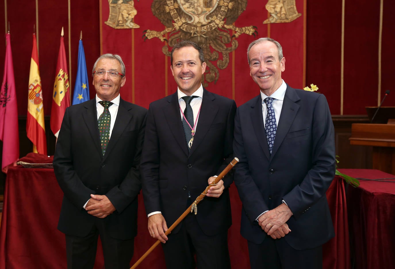 La toma de posesión de Carlos Velázquez como alcalde de Toledo, en imágenes