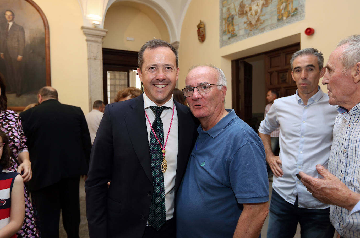 La toma de posesión de Carlos Velázquez como alcalde de Toledo, en imágenes