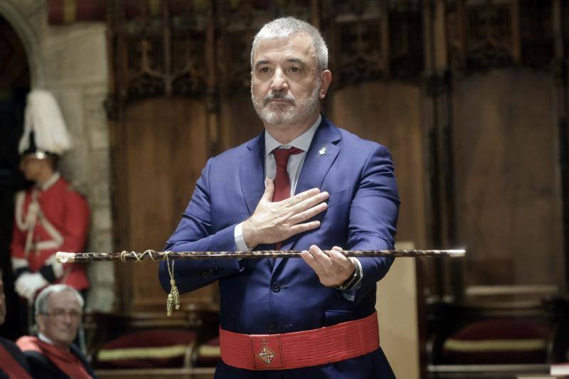 Jaume Collboni, elegido alcalde de Barcelona con el apoyo 'in extremis' de los comunes y el PP
