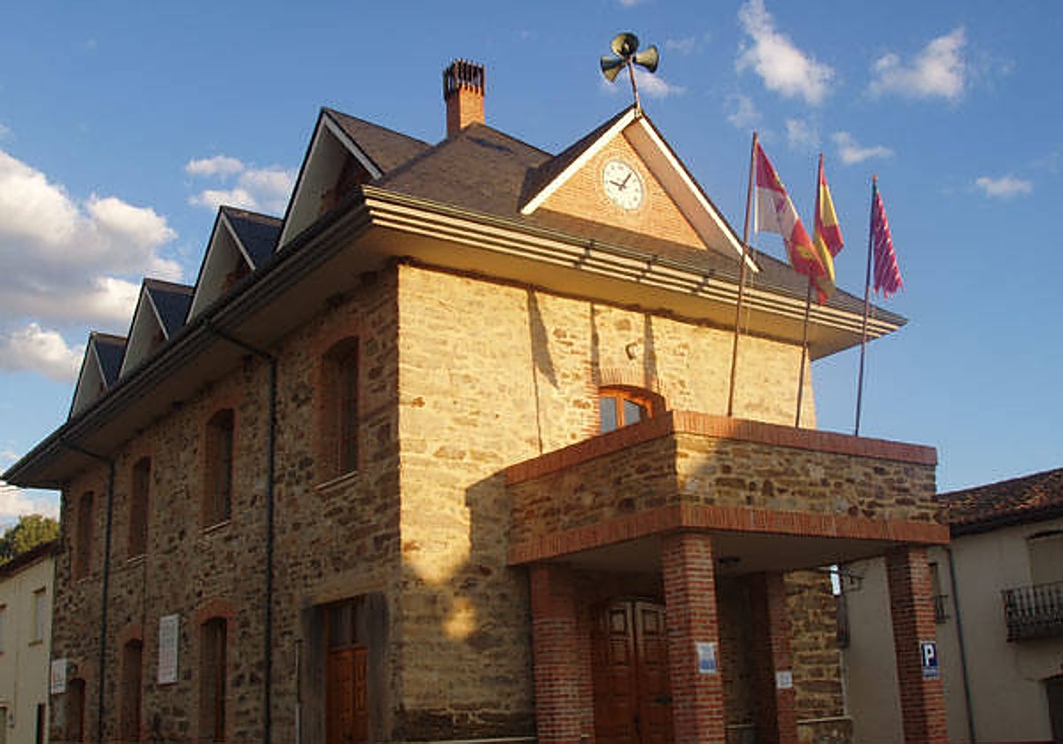 Los dos pueblos de Castilla y León en los que Vox ha entregado la alcaldía al PSOE