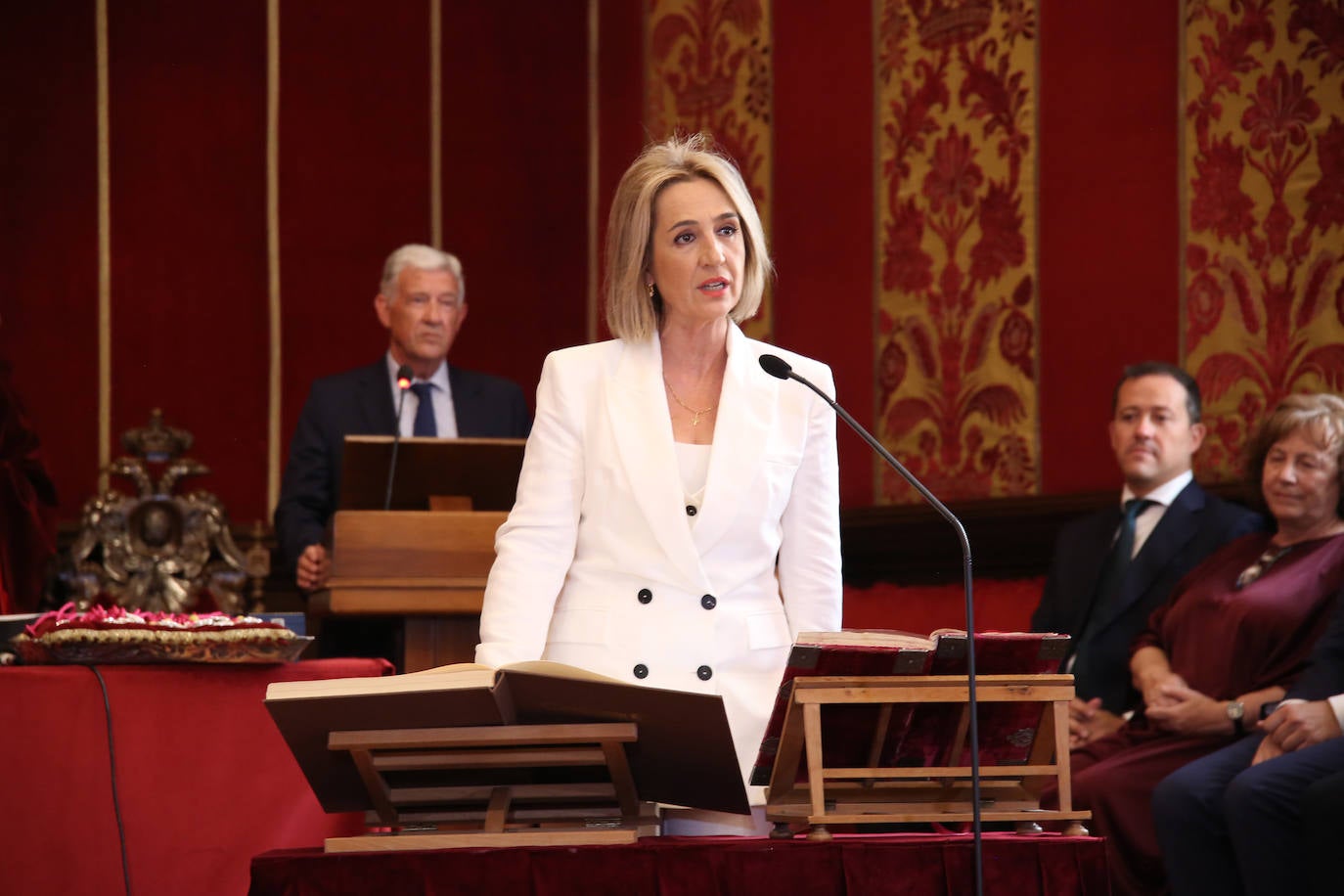 Inés Cañizares Pacheco, de Vox. Vicealcaldesa. Concejal  de Seguridad Ciudadana y Protección Civil