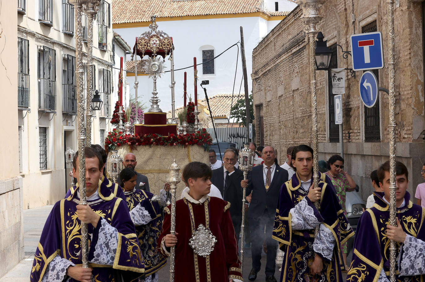 Las procesiones del Corpus del Císter y el Sagrado Corazón de Jesús en Córdoba, en imágenes