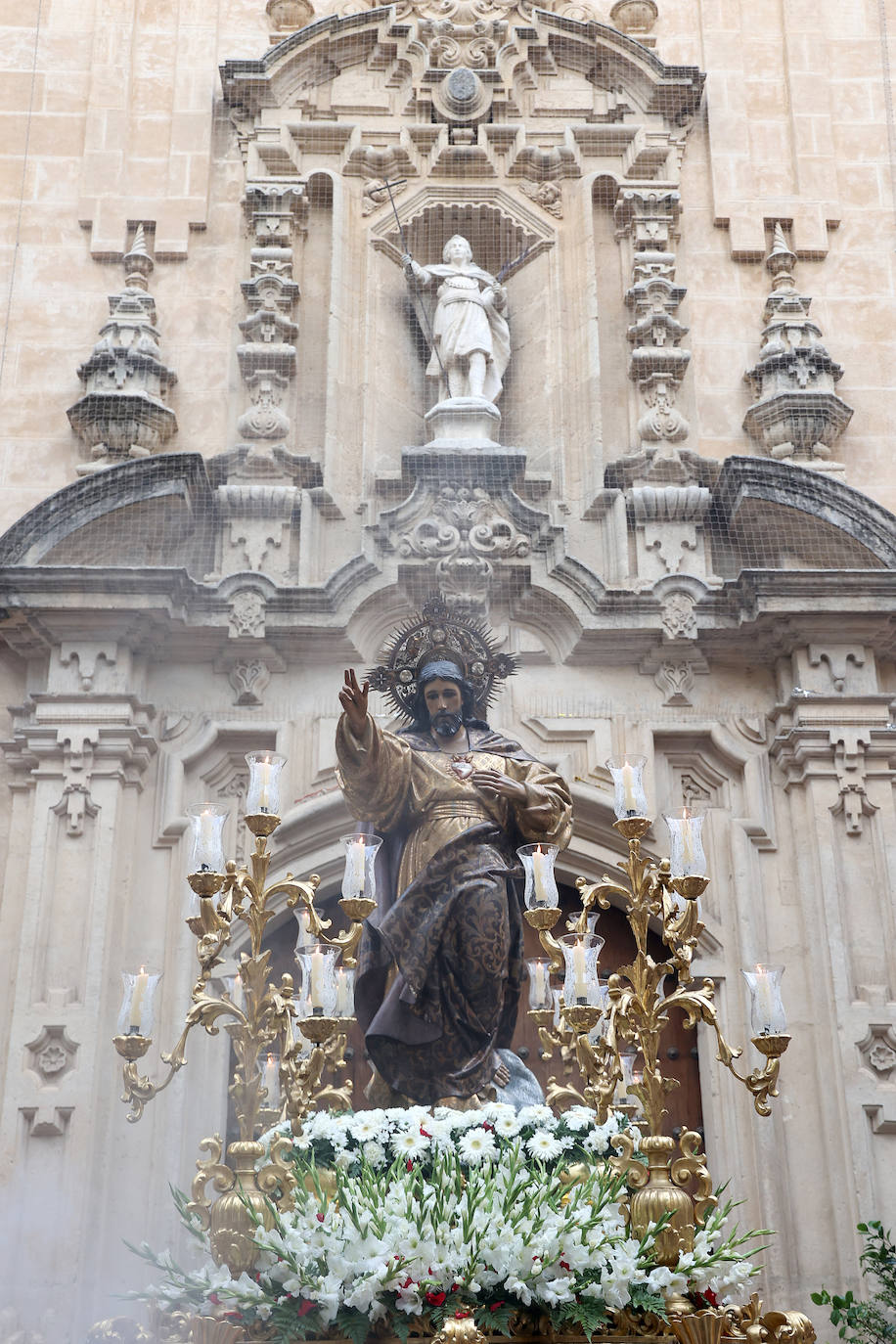 Las procesiones del Corpus del Císter y el Sagrado Corazón de Jesús en Córdoba, en imágenes