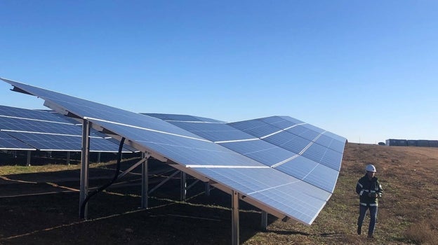 Imagen de una instalación fotovoltaica de Iberdrola