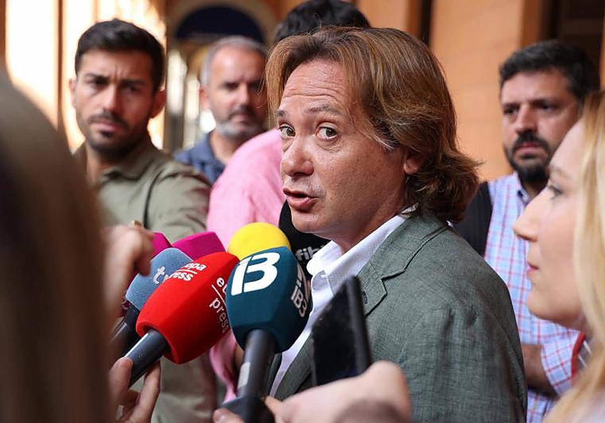 El candidato de VOX al Parlament, Jorge Campos