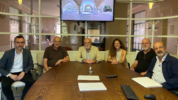 Los miembros del jurado del Premio Félix Hernández de Arquitectura