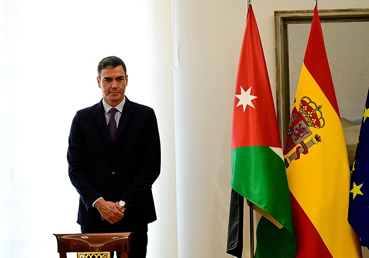Pedro Sánchez, este lunes durante un acto en Moncloa con el Rey de Jordania, Abdalá II