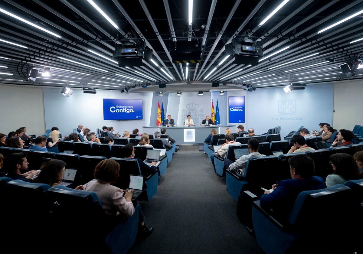 Sigue En Directo La Rueda De Prensa Posterior Al Consejo De Ministros