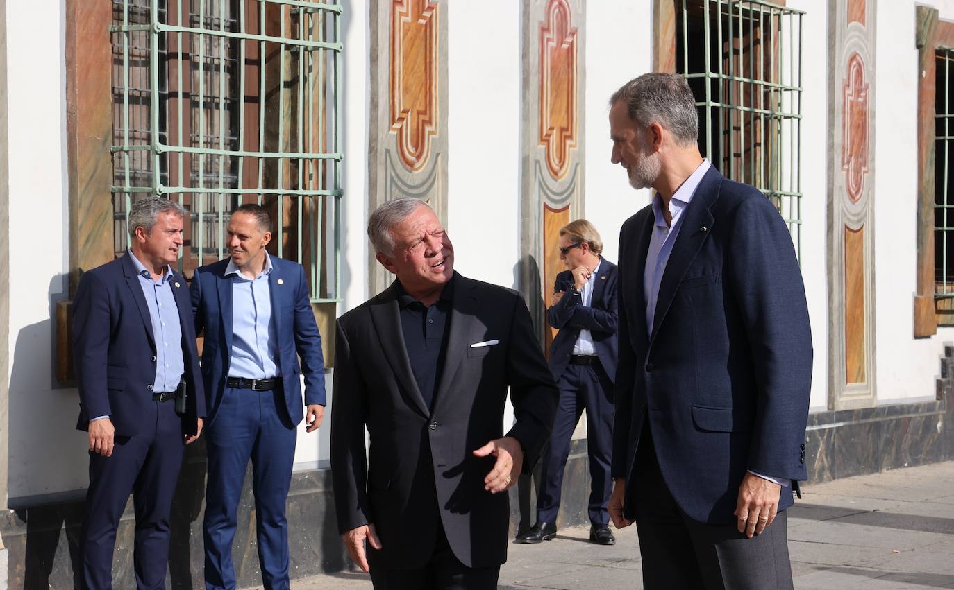 Fotos: Los Reyes de España y Jordania abren las reuniones del Proceso de Áqaba en Córdoba