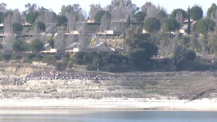 El Constitucional paraliza el derribo del resort de lujo de Valdecañas (Cáceres) ordenador por el Supremo