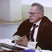 Las acusaciones discrepan de manera unánime con la Fiscalía por la exculpación a Cortabitarte