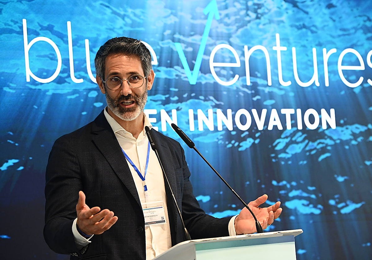 Imagen de Héctor Dominguis, CEO de GDES, durante la presentación de Blue Ventures