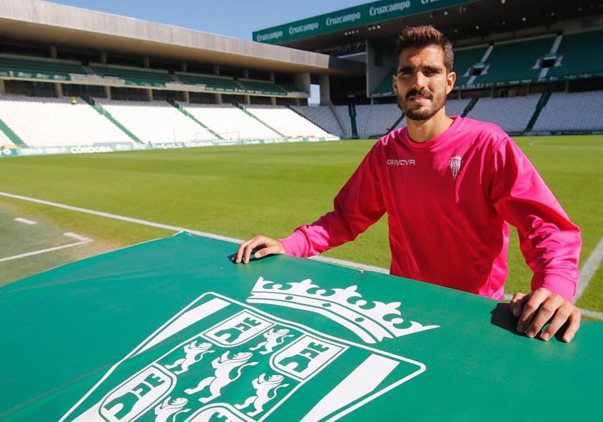 El exjugador blanquiverde Bernardo Cruz, en una entrevista con ABC