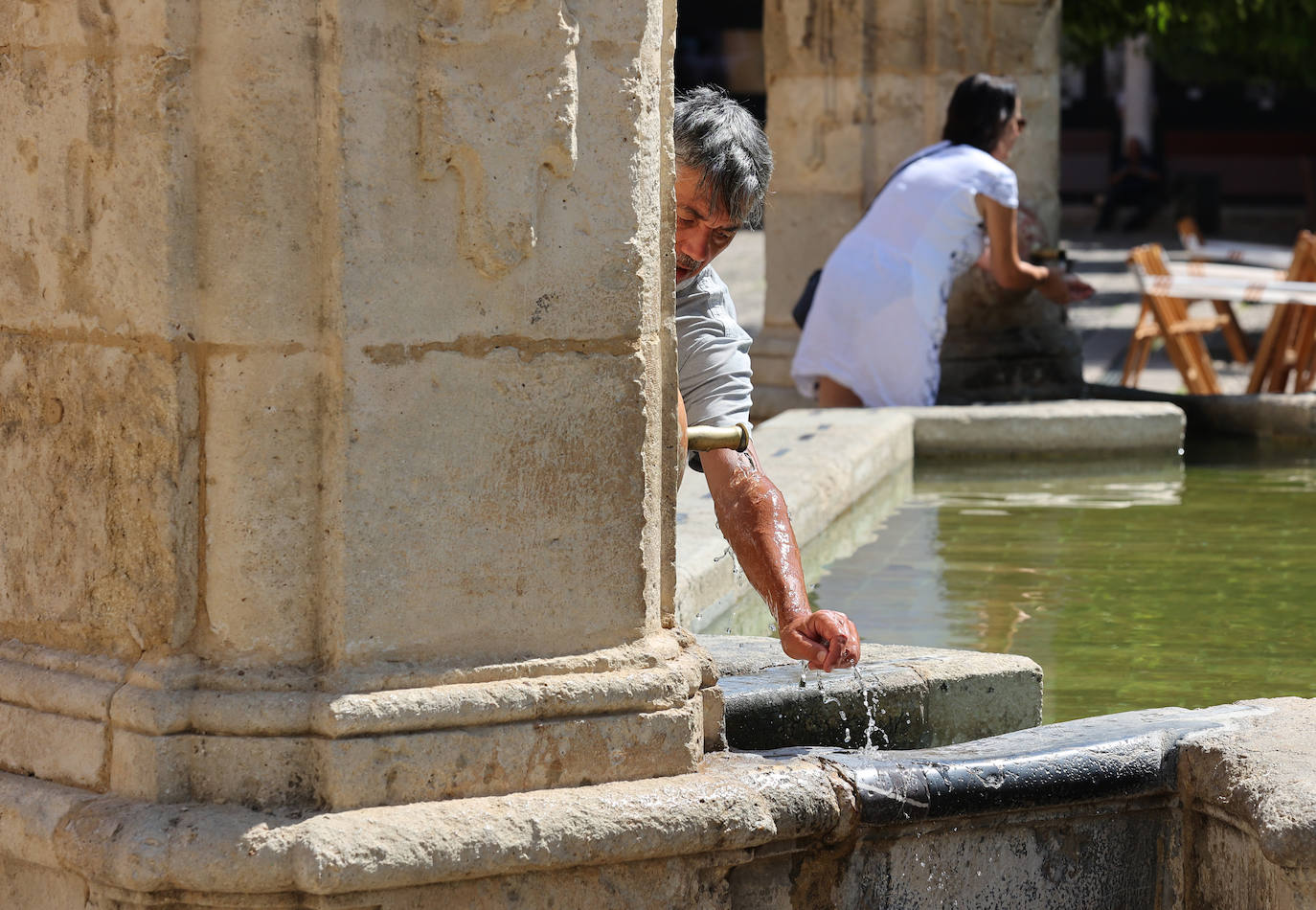Fotos: El sofocante calor en Córdoba en el primer fin de semana de verano