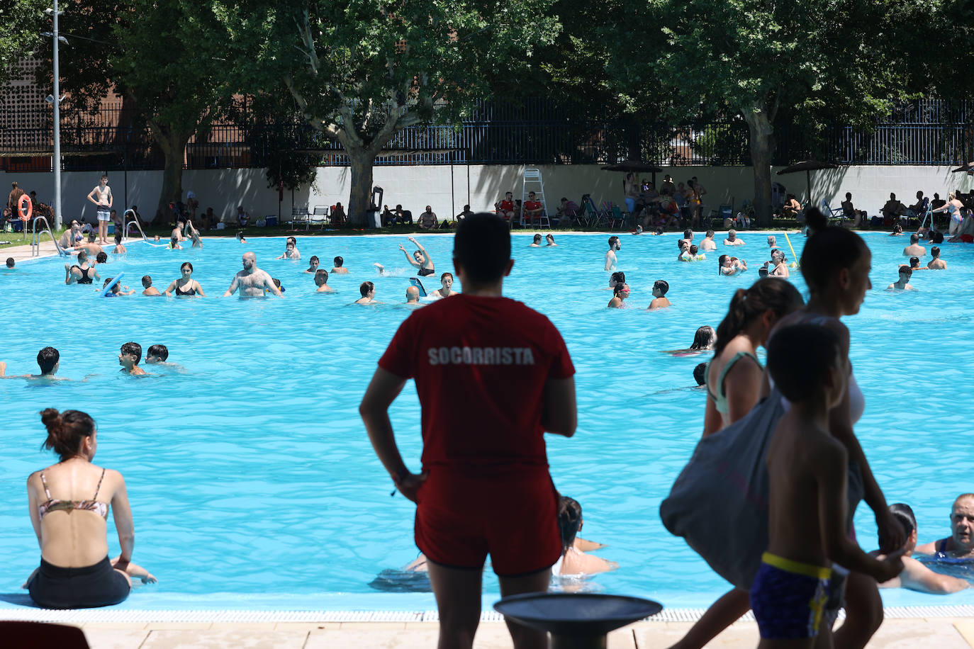 Fotos: El sofocante calor en Córdoba en el primer fin de semana de verano