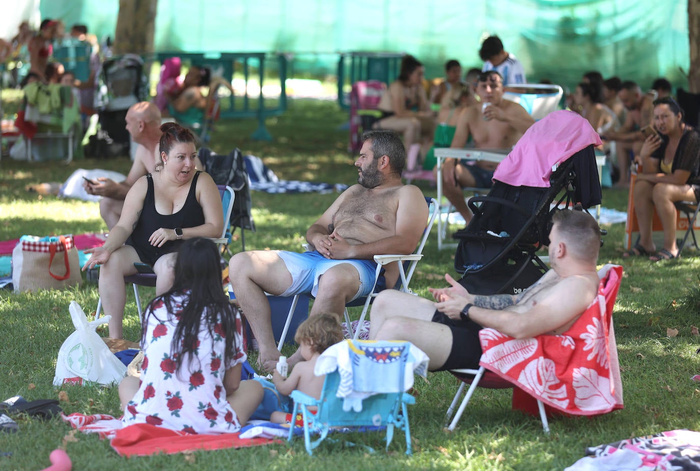 Fotos: El sofocante calor en Córdoba en el primer fin de semana de verano