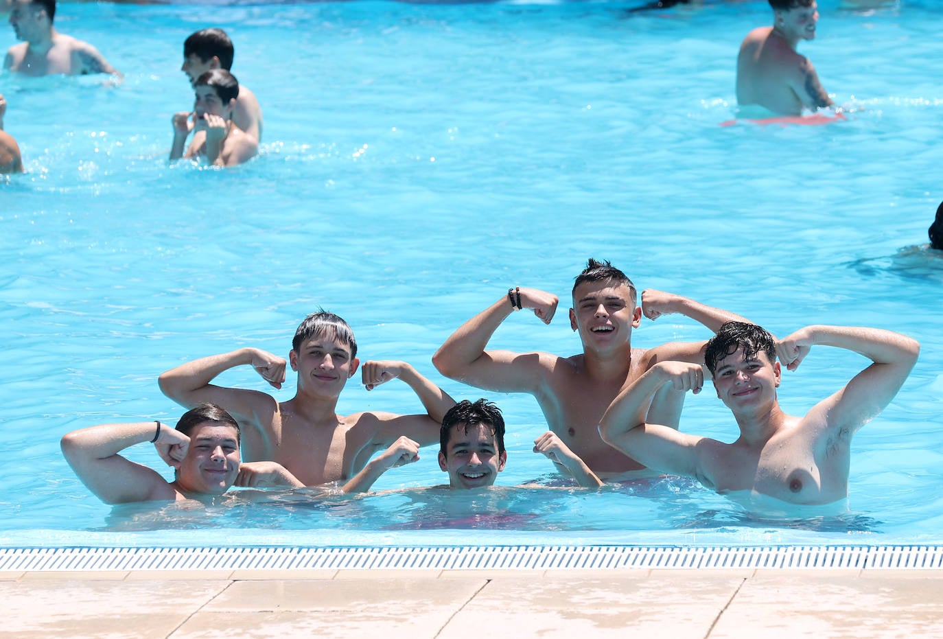 Fotos: El sofocante calor en Córdoba en el primer fin de semana de verano