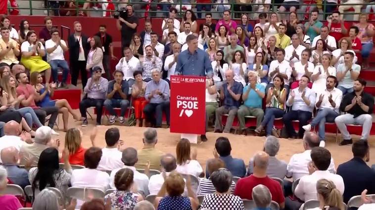 Sánchez alerta sobre "el poder de destrucción" de los acuerdos entre PP y Vox