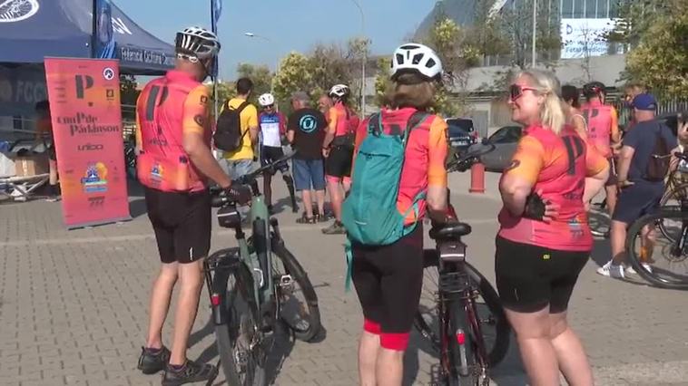 Afrontar el párkinson subido a una bicicleta