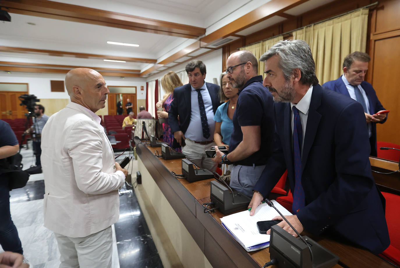 El primer Pleno del Ayuntamiento de Córdoba, en imágenes