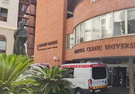 Alerta por la saturación en Urgencias del Hospital Clínico de Valencia: 55 pacientes en Observación y esperas de dos días