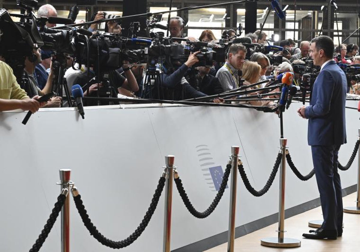 El presidente del Gobierno español, Pedro Sánchez, a su llegada este jueves para participar en la última reunión del Consejo Europeo