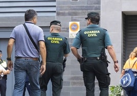 Detenido un hombre acusado de robar en el interior de 59 vehículos de madrugada en la localidad valenciana de Puzol