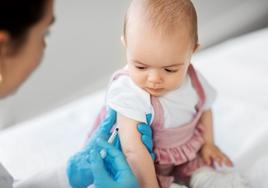 Novedades en el calendario vacunal: Andalucía incorpora la vacuna de la bronquiolitis para menores de 6 meses