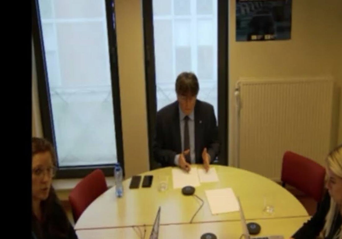 Carles Puigdemont, durante su comparecencia como testigo, a través de videonconferencia