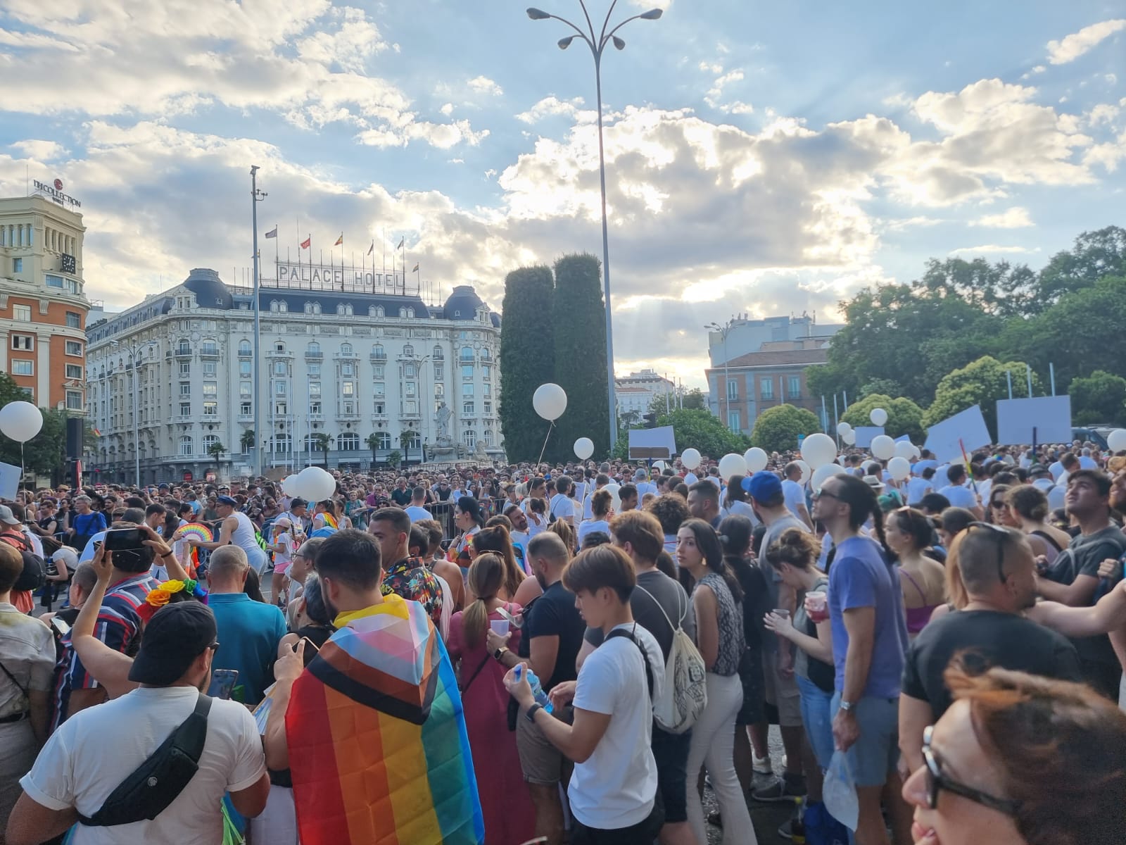 Vista de la plaza de Neptuno, llena de gente. Los organizadores esperan más de un millón de asistentes