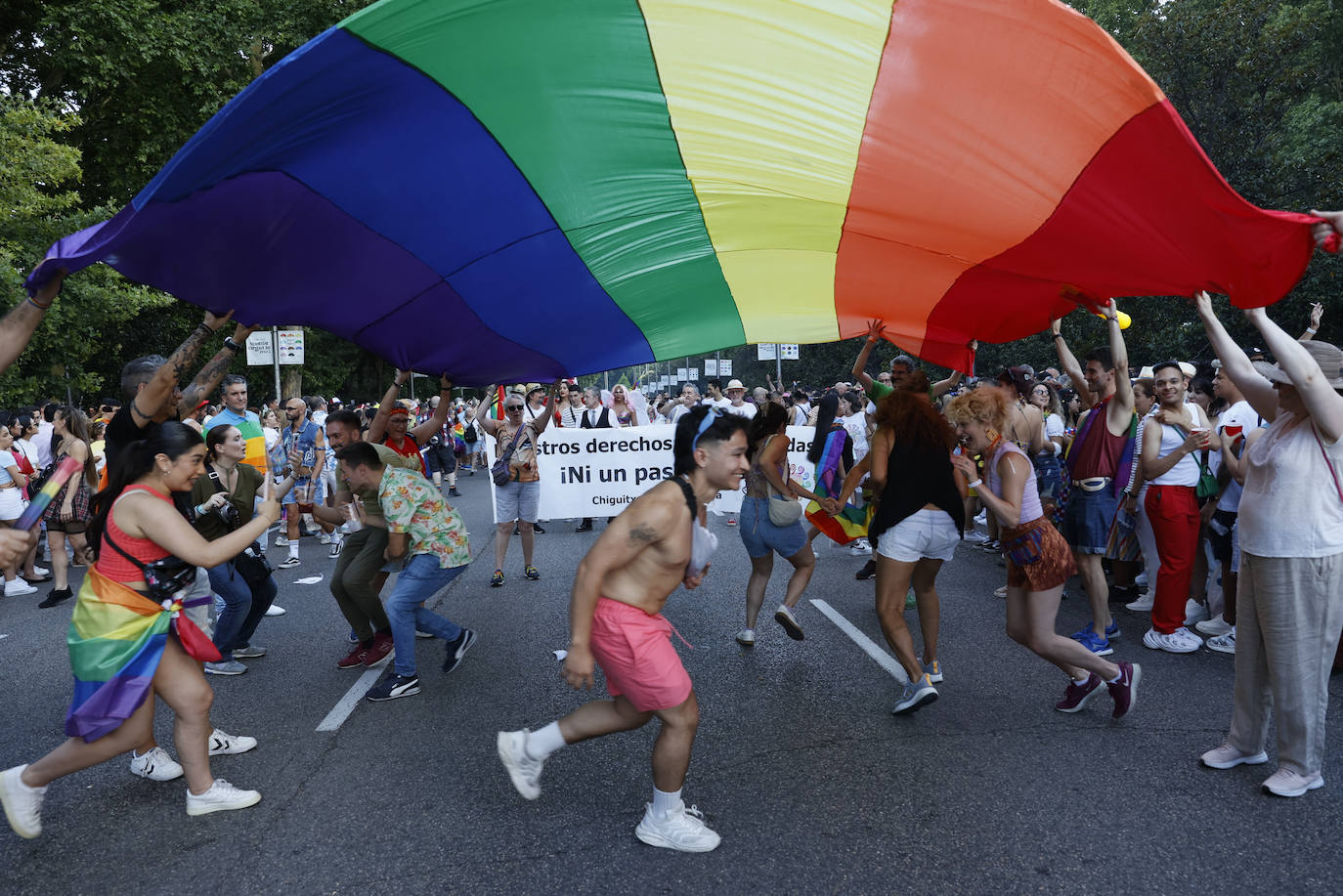 Un momento del desfile del Orgullo 2023 que recorre hoy Sábado las calles de Madrid