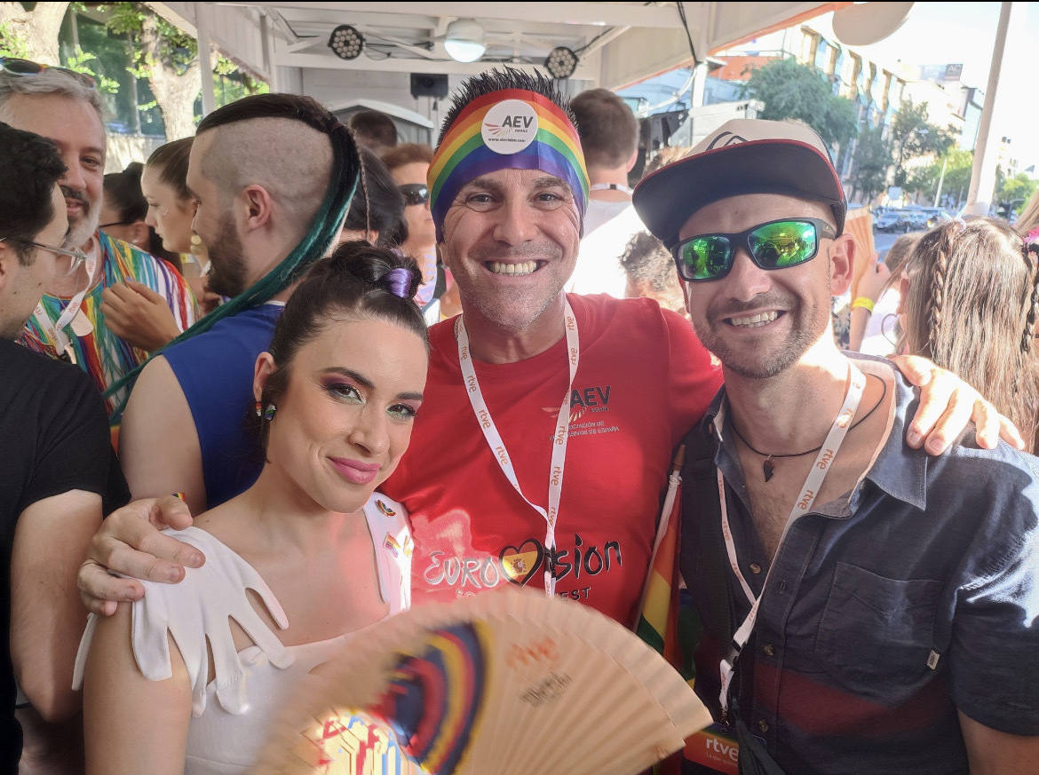 Blanca Paloma participa en la marcha del Orgullo LGTBI