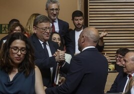 Una entidad subvencionada por el Gobierno de Ximo Puig reclama el requisito del catalán en la Justicia y la supresión del valenciano en el BOE