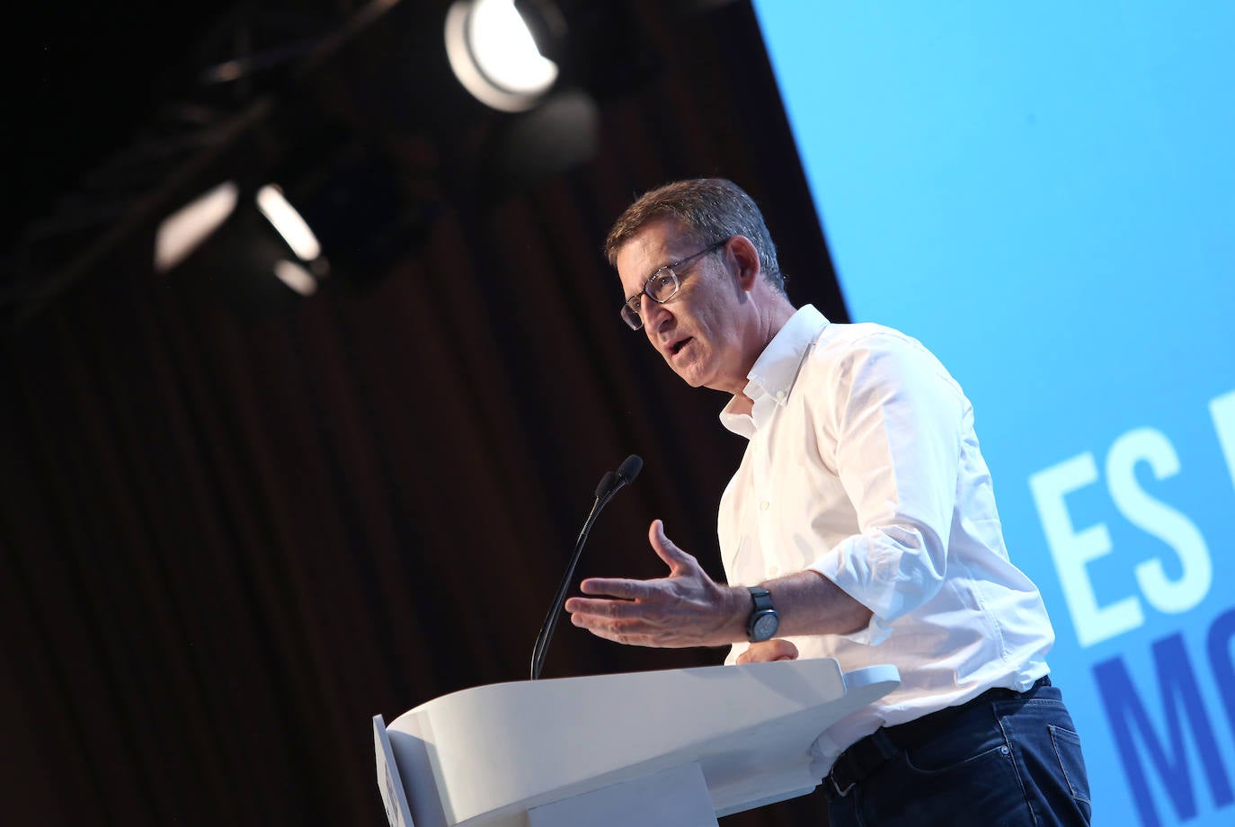 En imágenes: Feijóo, con &#039;los alcaldes del cambio&#039;, en Toledo