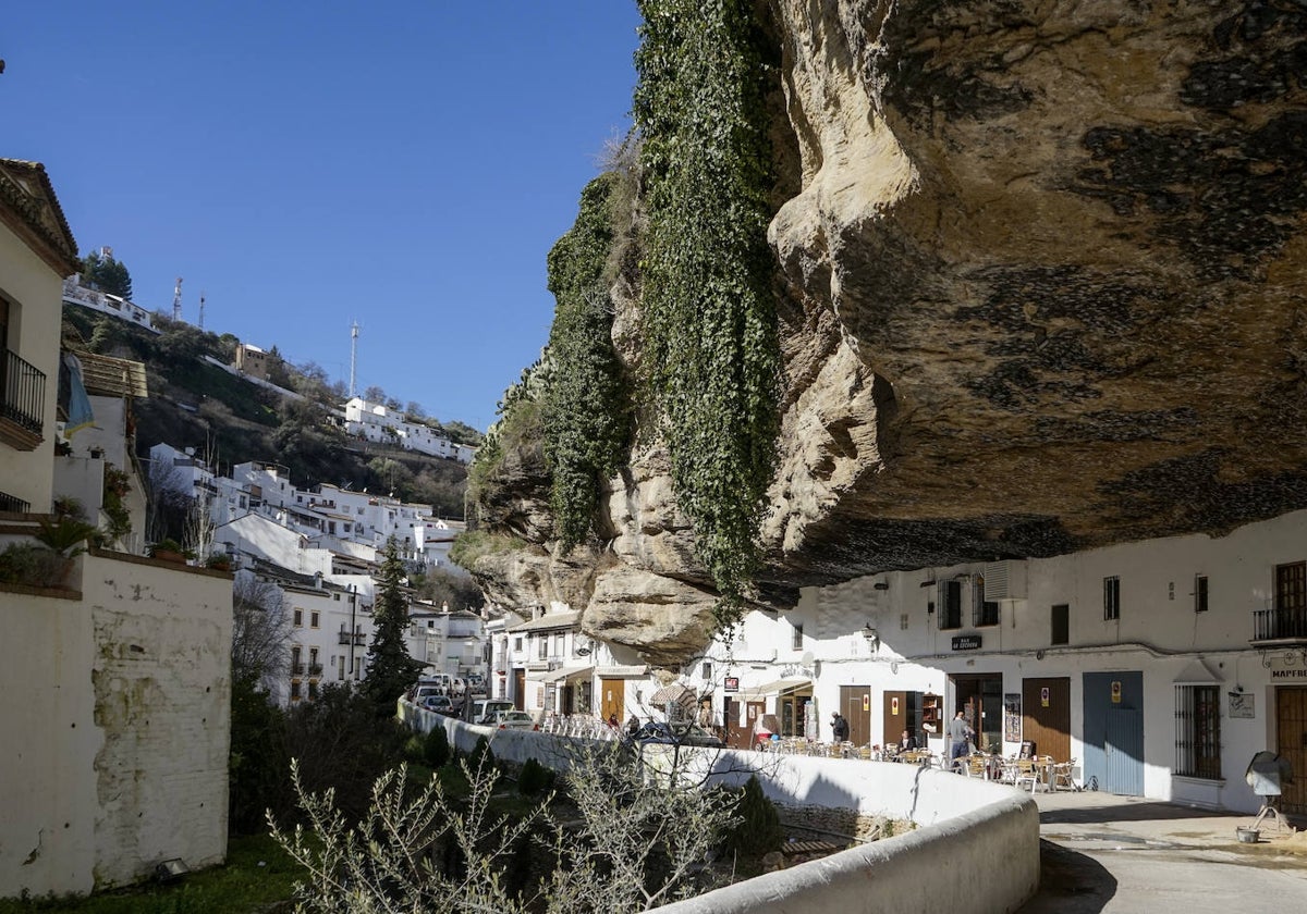 Setenil de las Bodegas