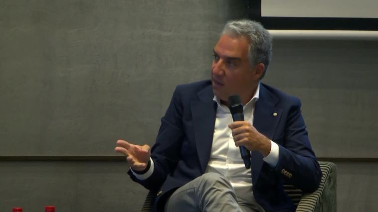 Bendodo dice que Feijóo sí iría al debate a "siete", pero no a cuatro: "Al PSOE no le da con Sumar"