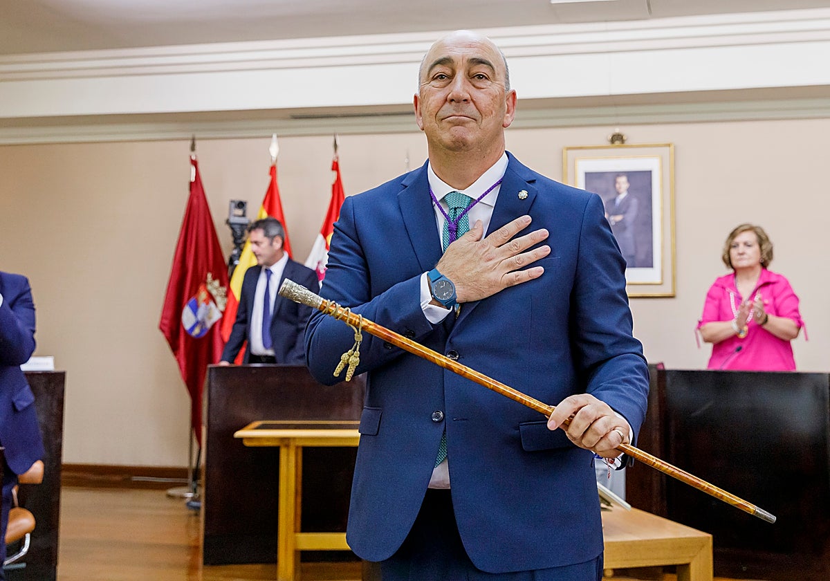 Miguel Ángel de Vicente toma posesión como presidente de la Diputación de Segovia