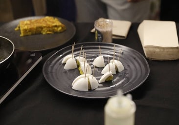 Huevos sin colesterol y cerveza isotónica: el futuro 'foodie' se cocina en Villaverde